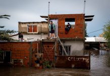 Tres días de lluvias azotan Argentina dejando al menos dos muertos Foto: Evacuaciones tras el temporal en Argentina /cortesía
