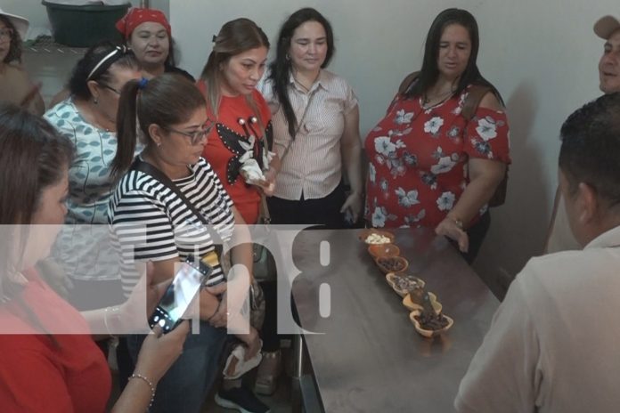 Foto: cooperativa de Río Blanco recibe a emprendedoras matagalpina/TN8