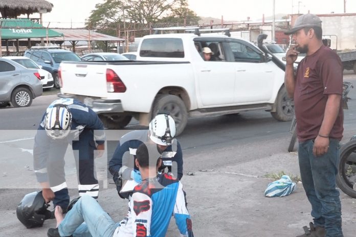 Foto: Fuerte colisión entre motocicletas frente a la feria ganadera al norte de Estelí/TN8