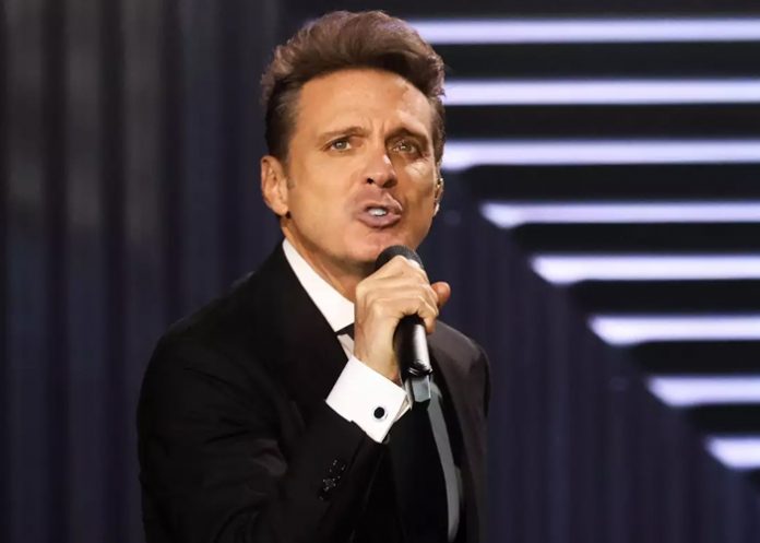 Foto: Piloto asegura haber transportado a Luis Miguel /cortesía