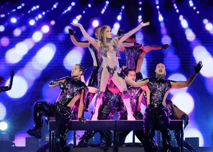 Foto: Jennifer Lopez enciende los AMAs 2025 /cortesía
