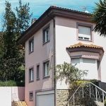 Horror en España: niños vivieron como prisioneros desde la pandemia Foto: Condiciones deplorables dentro de una vivienda en Oviedo, España/Cortesía