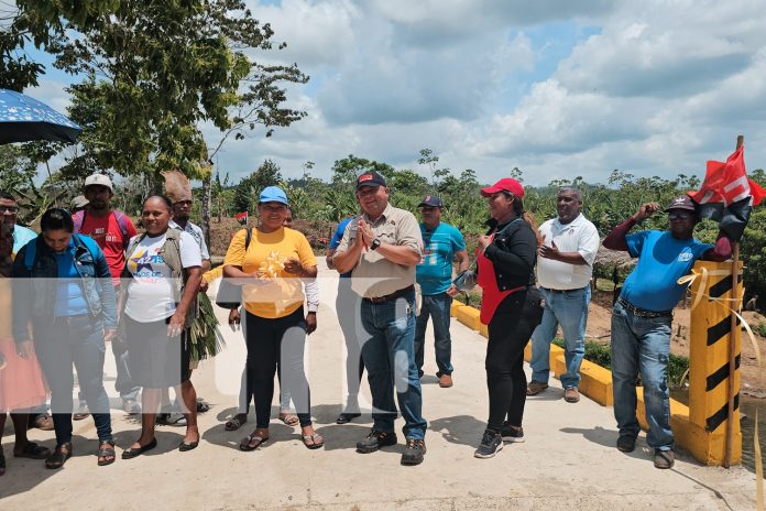 2 Foto: Nuevo puente mejora movilidad y desarrollo en comunidades de Twi Waupasa/TN8