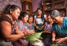 Sentencia histórica por violencia sexual a mujeres mayas Foto:Condenan a tres hombres por violar a mujeres mayas /Cortesía