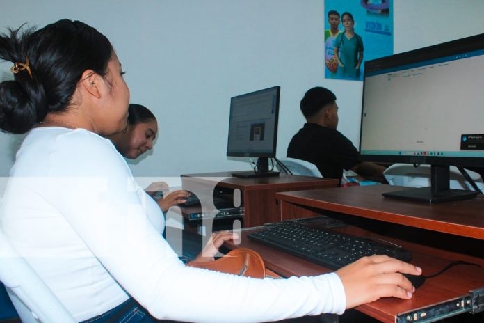 Foto: Inversión tecnológica impulsa la educación superior en la sede Masaya/TN8 Foto: Inversión tecnológica impulsa la educación superior en la sede Masaya/TN8