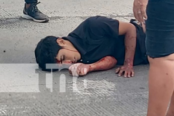 Foto: Sabana Grande: accidente entre motocicleta y rastra termina en tragedia/TN8