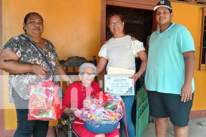 Foto: Serenatas a madres valientes en Rivas /TN8 Foto: Serenatas a madres valientes en Rivas /TN8
