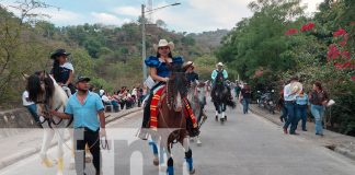 Foto: Telpaneca se luce con grandioso desfile hípico /TN8