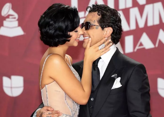 Foto: Christian Nodal no puede evitar llorar /cortesía