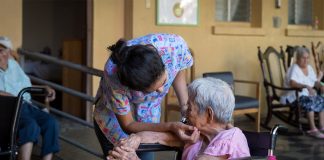Foto: Maltratos en un hogar de ancianos en México /Cortesía