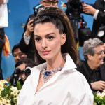 ¡Ni una arruga a los 42! Anne Hathaway enciende las redes por retoques estéticos Foto: Anne Hathaway desata debate en redes /Cortesía