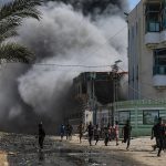 Masacre en Gaza: Bombardeo israelí deja 30 muertos y decenas de heridos Foto: Bombardeo a escuela en Gaza deja al menos 30 muertos /Cortesía