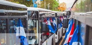 Foto: CoPresidentes Daniel Ortega y Rosario Murillo en acto por entrega de buses por parte de China / TN8