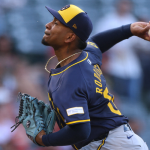 Carlos Rodríguez, casi un año después, regresa a MLB Carlos Rodríguez regresa a MLB