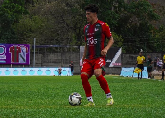 José Mora en prelista de Costa Rica