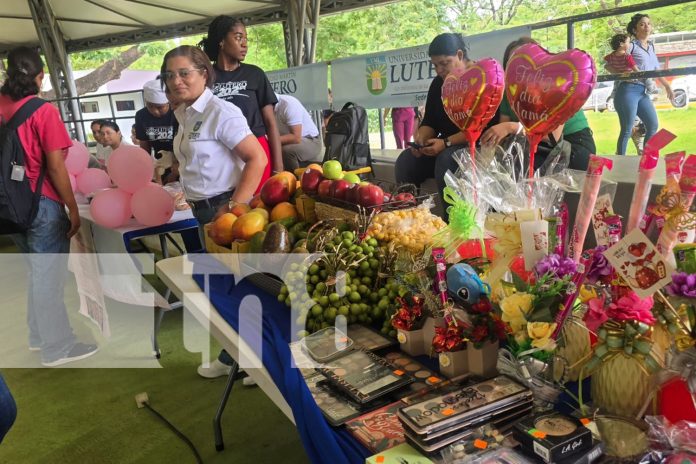 Foto: MINJUVE con lindo homenaje a las reinas del hogar /TN8