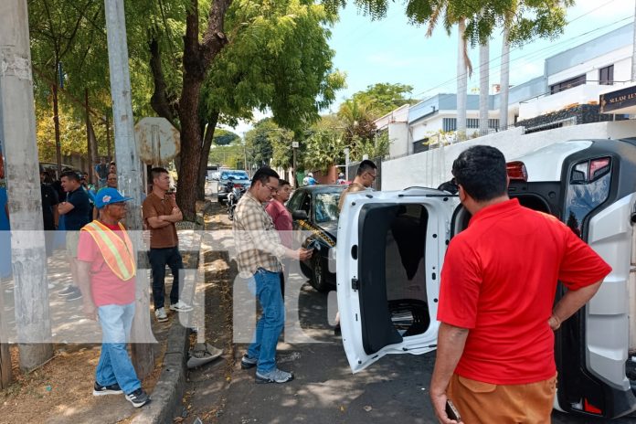 Foto: Irrespeto vial provoca triple choque en Managua/TN8