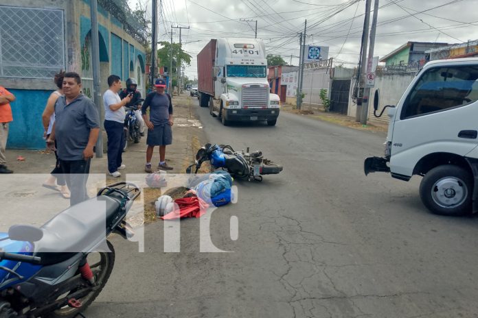 Foto: Imprudencia al volante en zona del puente León /TN8