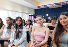 Estudiantes de Comunicación fortalecen habilidades en oratoria y expresión oral Foto: Capacitación de oratoria y expresión oral desde la Universidad Casimiro Sotelo / TN8