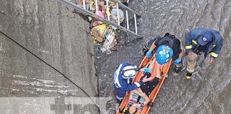 Foto: Mujer cae en un cauce de Managua / TN8