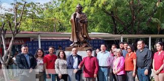 Foto: Develación de estatua en el Instituto Confucio de la UNAN-Managua / TN8