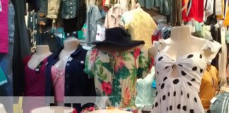 Foto: Todo para las madres en los mercados de Granada / TN8