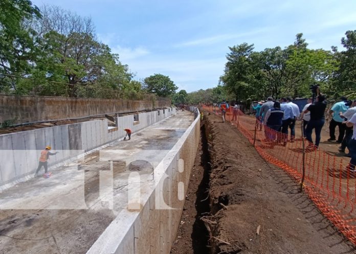 Foto: Revisión de drenajes en Managua / TN8 Foto: Revisión de drenajes en Managua / TN8