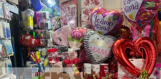 Foto: Opciones para mamá desde el Mercado Roberto Huembes / TN8