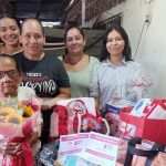 Foto: Crónica TN8 premia a Doña Esmeralda / TN8