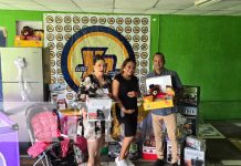 Foto: Premios a las madrecitas con Tu Nueva Radio Ya / TN8