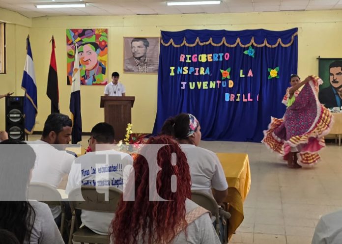 Foto: Festival en colegio Rigoberto López Pérez / TN8