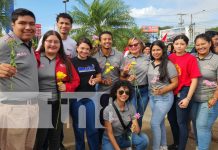 Foto: Homenaje a Rigoberto López Pérez con la juventud en Managua / TN8