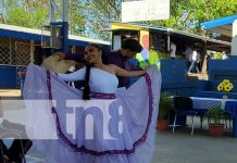 Foto: Homenaje al General Sandino desde colegio en Managua / TN8