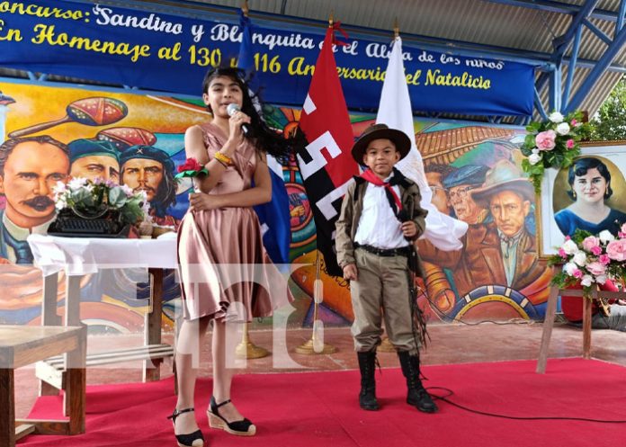 Foto: Homenaje al General Sandino y a Blanca Aráuz en Managua / TN8 Foto: Homenaje al General Sandino y a Blanca Aráuz en Managua / TN8