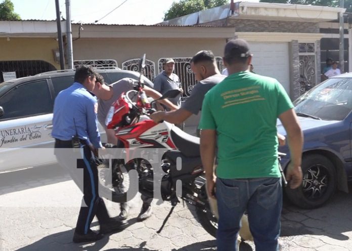 Foto: Accidente con moto en un barrio de Estelí / TN8