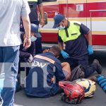 Desobedecer un semáforo casi cuesta una vida en la Carretera a Masaya Foto: Accidente en Carretera a Masaya / TN8