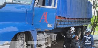 Foto: Accidente de una mujer contra un camión en Estelí / TN8