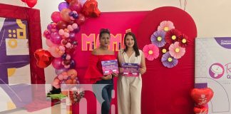 Foto: Homenaje a Madres que comunican con el corazón /TN8