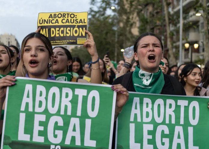 Foto: Debate político en Chile /cortesía
