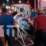 Foto: Giro repentino en Carretera Sur, Managua provoca que motociclistas terminen graves/TN8