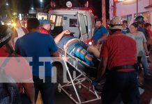 Foto: Giro repentino en Carretera Sur, Managua provoca que motociclistas terminen graves/TN8