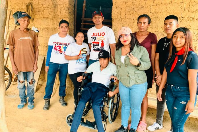 1 Foto: ¡Solidaridad en acción! Protagonistas de Madriz reciben sillas de ruedas/Cortesía