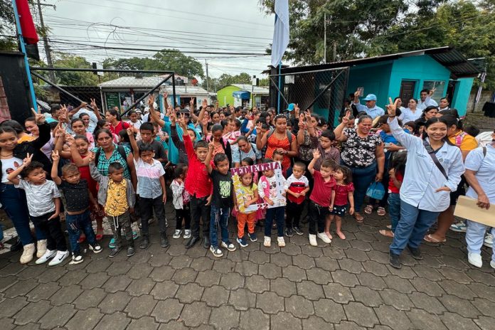 Foto: Mega Feria Pediátrica en Río San Juan beneficia a miles de niños y niñas/Cortesía