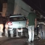 Foto: "Como dormidos" Ebrios chocan y quedan atrapados bajo un camión en Estelí/TN8
