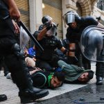 Milei autoriza detenciones y requisas a un día de la marcha por CFK Foto: Milei amplía el poder de la Policía Federal /cortesía