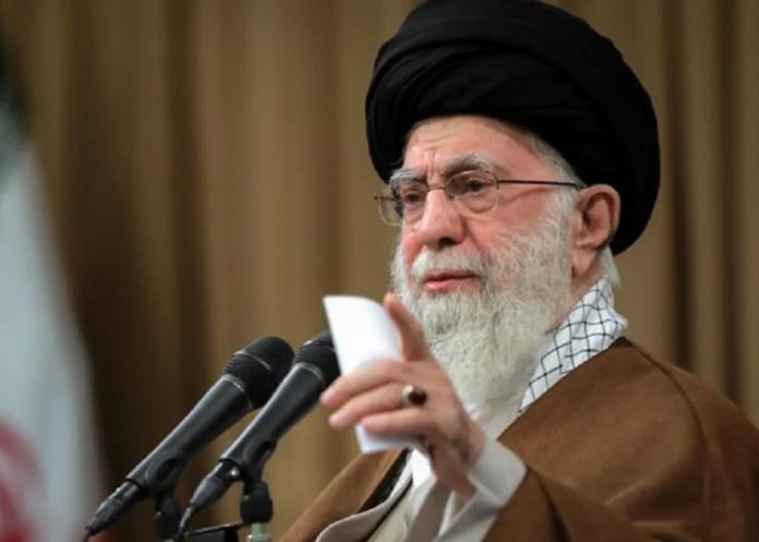 Foto: Jamenei condena agresión enemiga /cortesía