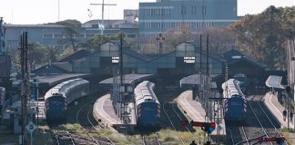 Foto: El ajuste de Milei deja a miles sin transporte /cortesía