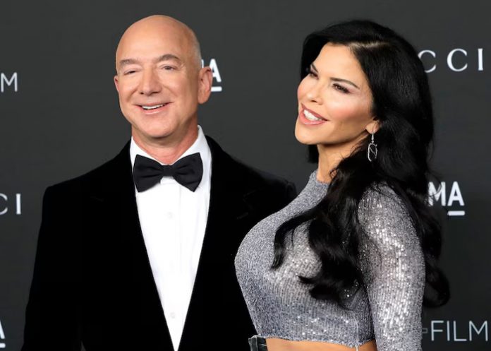 Foto: Jeff Bezos y Lauren Sánchez /cortesía Foto: Jeff Bezos y Lauren Sánchez /cortesía