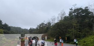 Foto: Cierre total de la carretera Bluefields - Nueva Guinea, tras deslizamiento de tierra/TN8