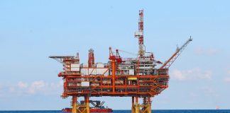 Foto: China completa instalación de mayor plataforma de petróleo/Cortesía